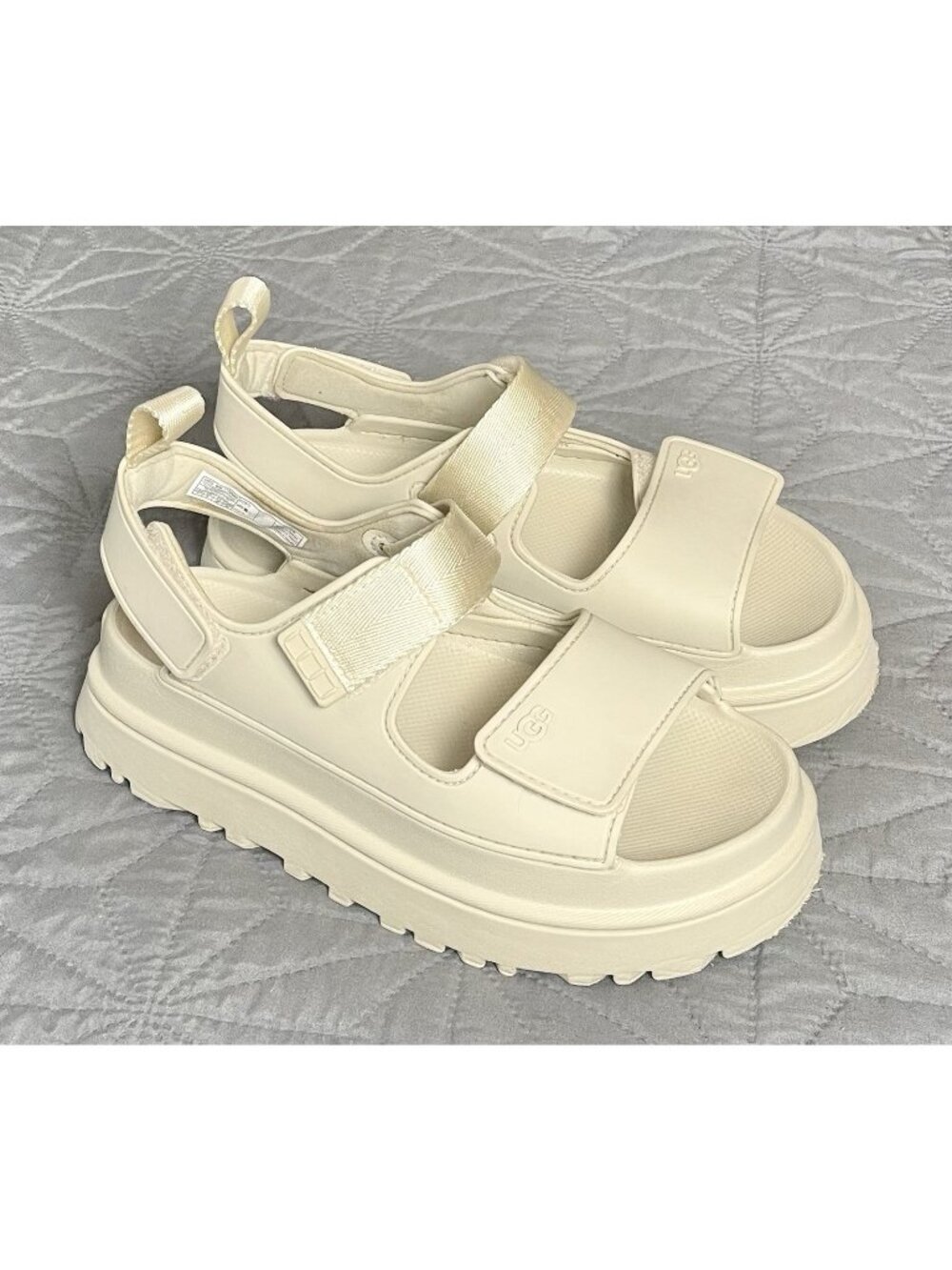 UGG GoldenGlow Chunky Strappy Sport Sandals Sea Salt Beige Ivory Size 7